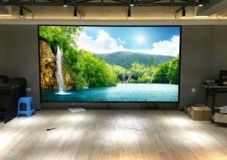 صفحه نمایش LED تمام رنگی داخلی 320*160 میلی متری 1920 هرتز تا 3840 هرتز