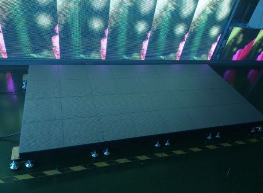 کنترل DMX ، دوام LED صفحه نمایش کاشی کف داخلی / خارجی مواد آلومینیوم آلیاژ درجه بالا