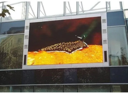 صفحه نمایش LED بیرونی ثابت نصب شده روی دیوار با مصرف حداکثر 800 وات / متر مربع