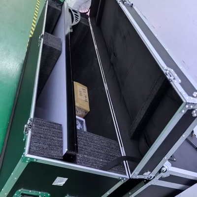 صفحه نمایش LED پوستر تاشو با براکت P2.5 داخلی HD برای دیوار ویدئویی مرکز خرید