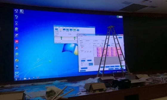 512×512 میلی متر P2 ماژول دیوار تصویری LED 800cd 1R1G1B داخلی
