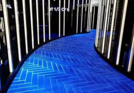 نورپردازی سبک و با دوام ODM P4.81 LED Screen Dance Floor Lighting برای رویدادها