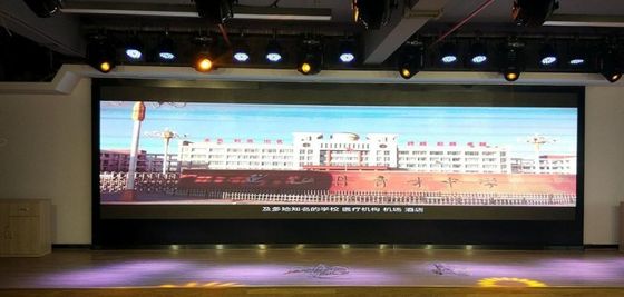 900cd صفحه نمایش LED داخلی تمام رنگی اجاره ای P3.91 دیوار ماتریس LED CCC 65410 پیکسل