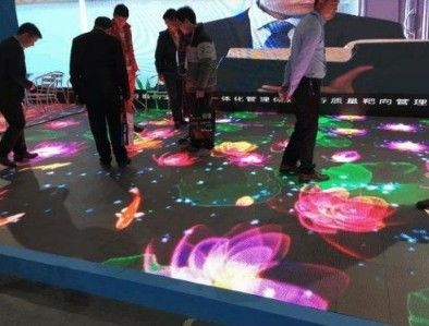 کف رقص LED چند رنگ HD با فرکانس 3840 هرتز و ولتاژ 196 ولت برای صحنه کنسرت