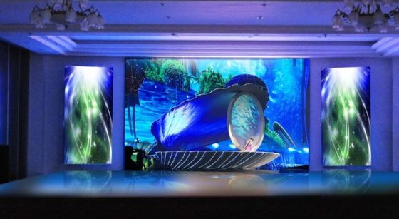 65536 نقطه / مربع LED صحنه پس زمینه صفحه نمایش آویزان SMD صفحه نمایش RGB 3IN1