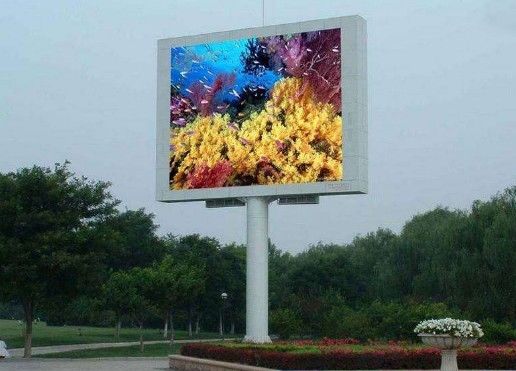 پنل تابلو تبلیغاتی فضای باز تجاری P6.67 با صفحه نمایش 16.7M و روشنایی 7000 کاندلا بر متر مربع