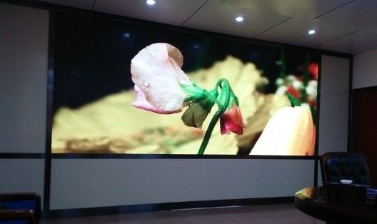 صفحه نمایش LED داخلی P2.5 با پیکسل کوچک، وضوح بالا 3840 هرتز برای دفاتر شرکتی