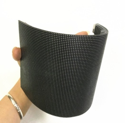 240 * 120 میلی متر LED ماژول انعطاف پذیر P4 صفحه نمایش LED تاشو 1200 هرتز